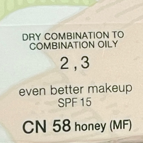 CLINIQUE Even Better Makeup Broad Spectrum SPF 15 Foundation In CN 58 Ho… - Picture 9 of 13